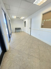 1326 Cape Coral Pky, Cape Coral, FL for lease Interior Photo- Image 1 of 8