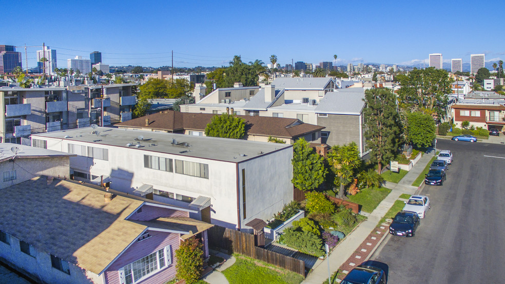 11967 Walnut Ln, Los Angeles, CA for sale - Aerial - Image 1 of 1