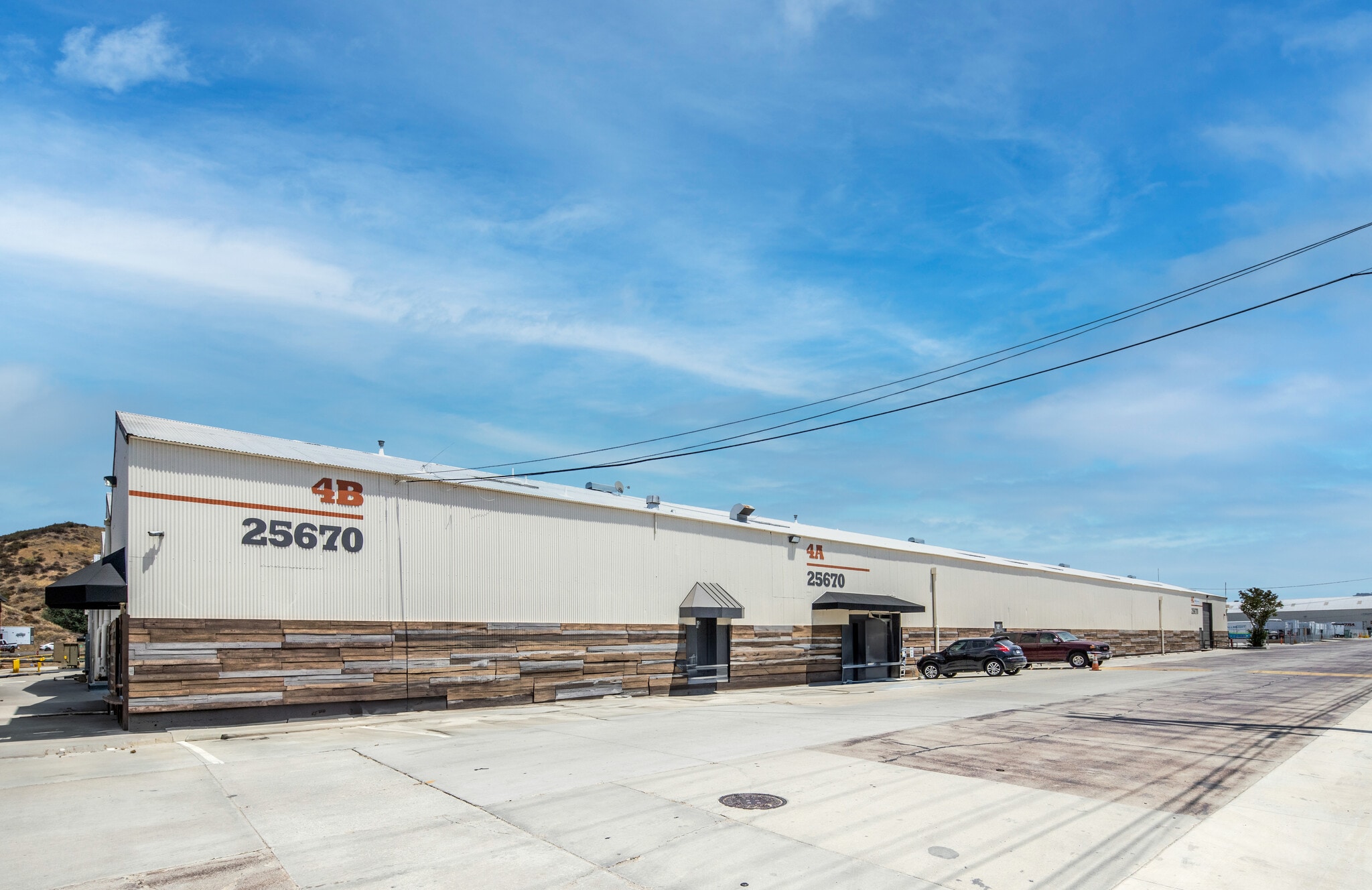 25545-25710 Springbrook Ave, Santa Clarita, CA for lease Building Photo- Image 1 of 3