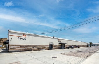 25545-25710 Springbrook Ave, Santa Clarita, CA for lease Building Photo- Image 1 of 3