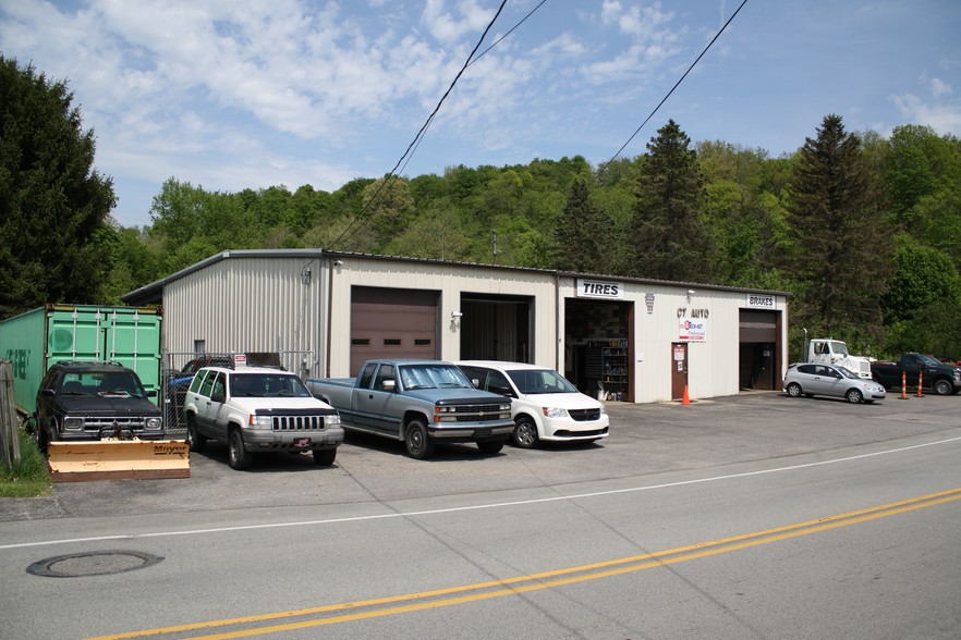 3753 Finleyville Elrama Rd, Finleyville, PA 15332