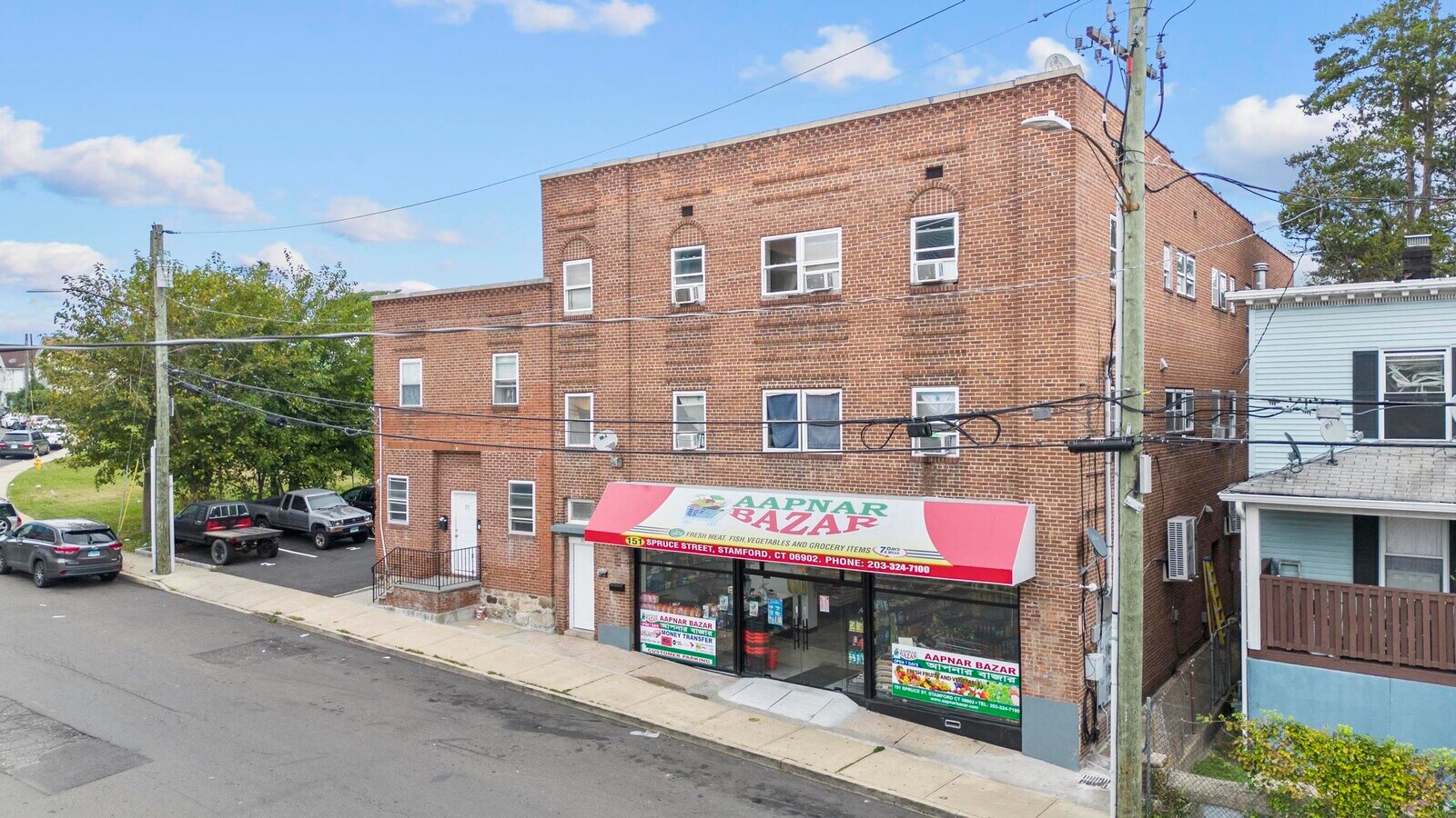 151 Spruce St, Stamford, CT 06902