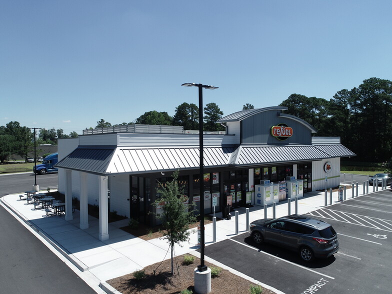 1385 E Highway 501, Conway, SC for sale - Primary Photo - Image 1 of 1