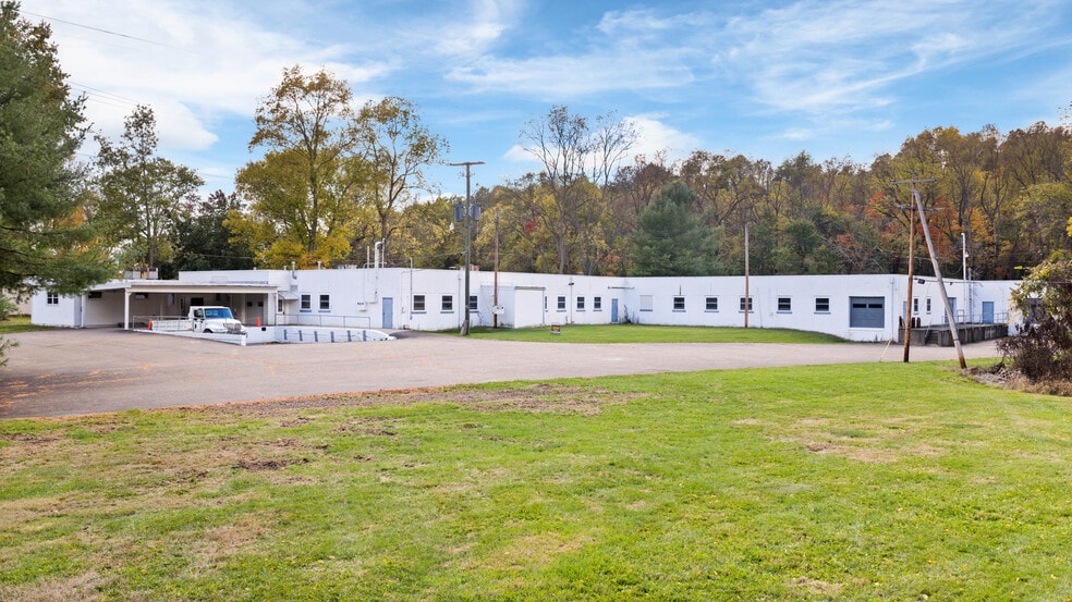 3690 St Rt 800, Dover, OH for sale - Primary Photo - Image 1 of 17