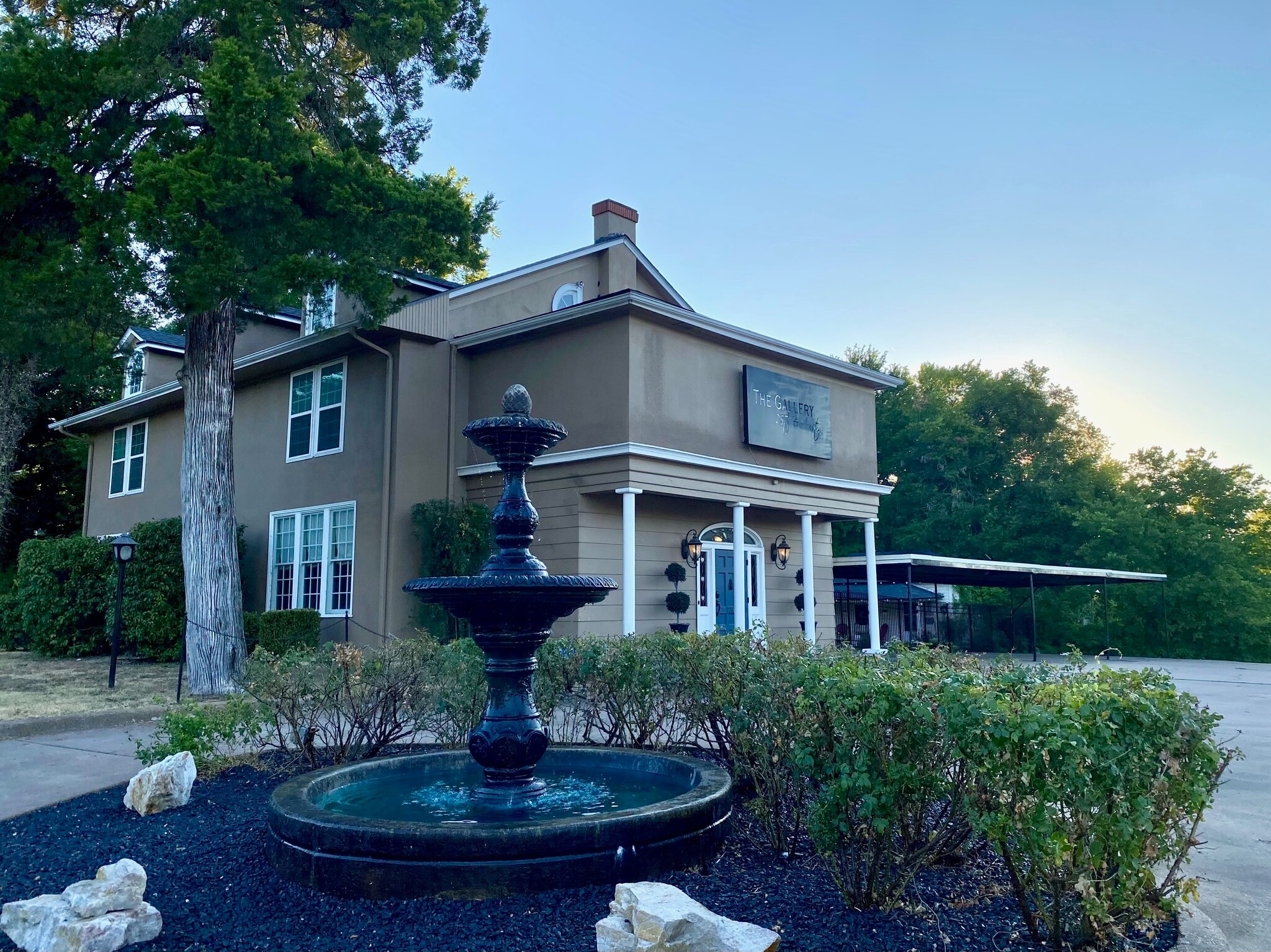 2501 Austin Ave, Waco, TX for sale Primary Photo- Image 1 of 1