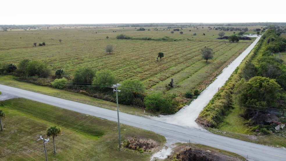 2995 Sneed Rd, Fort Pierce, FL for sale - Building Photo - Image 3 of 13