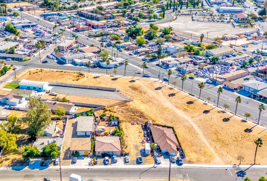 11035 Wells Ave, Riverside, CA for sale - Primary Photo - Image 1 of 19