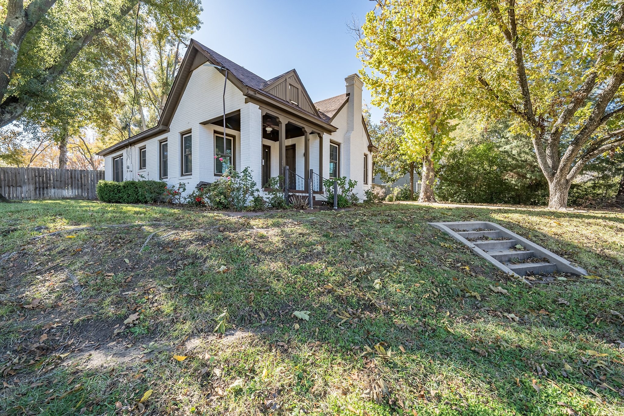 2001 S Beckham Ave, Tyler, TX for sale Primary Photo- Image 1 of 2