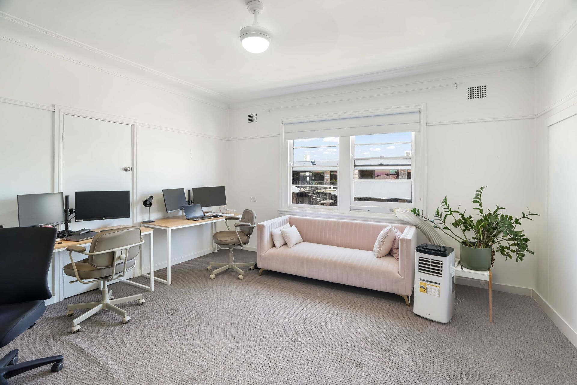 102 Lawes St, East Maitland for sale Interior Photo- Image 1 of 5
