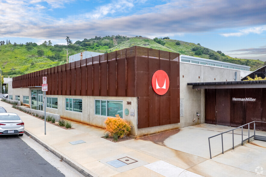 3641 S Holdrege Ave, Los Angeles, CA for lease - Building Photo - Image 1 of 6