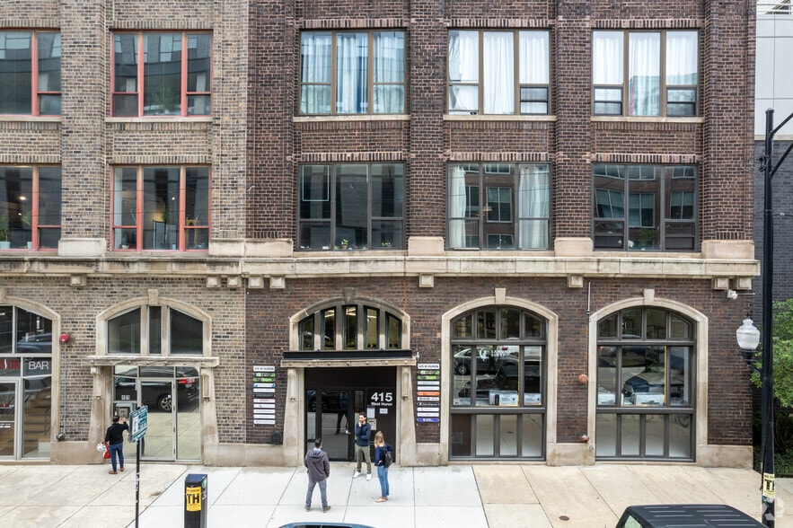 415 W Huron St, Chicago, IL for lease - Building Photo - Image 3 of 13