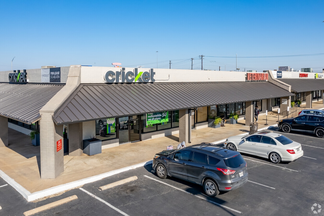 801 E William Cannon Dr, Austin, TX 78745