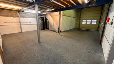 4 Eastern Av, Grays for lease Interior Photo- Image 2 of 9