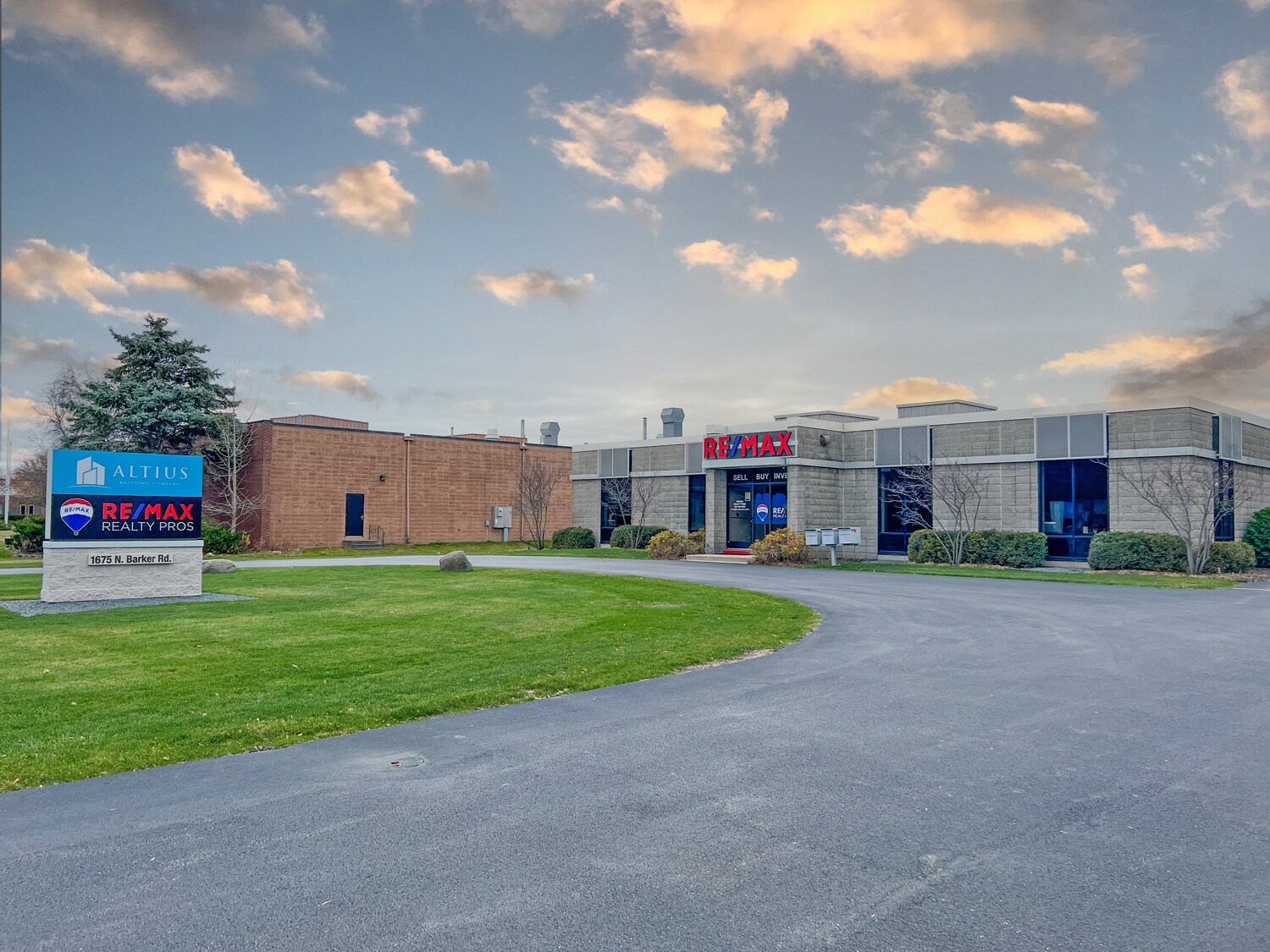 1675 N Barker Rd, Brookfield, WI for sale Building Photo- Image 1 of 1