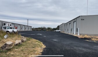 314-316 Northridge Rd, Marble Falls TX - Warehouse