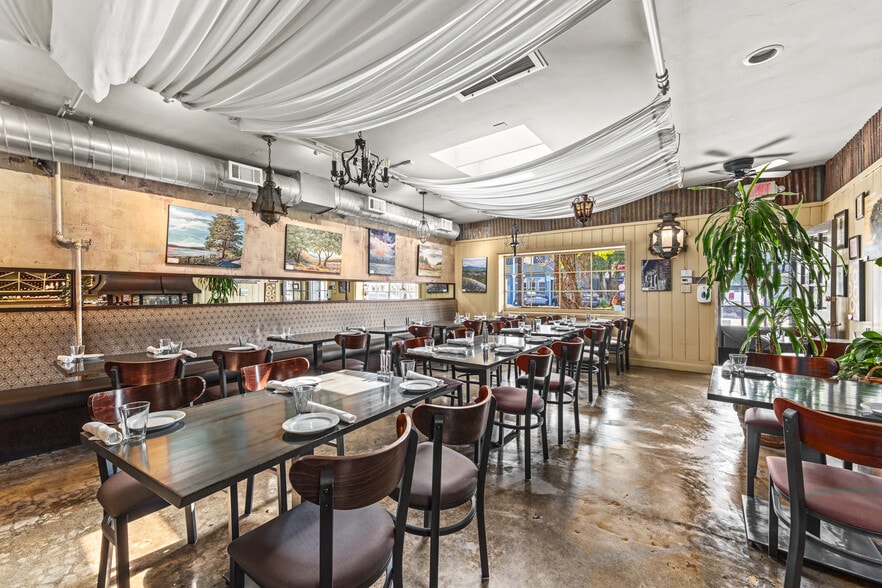 2879 Grand Ave, Los Olivos, CA for sale - Building Photo - Image 2 of 12