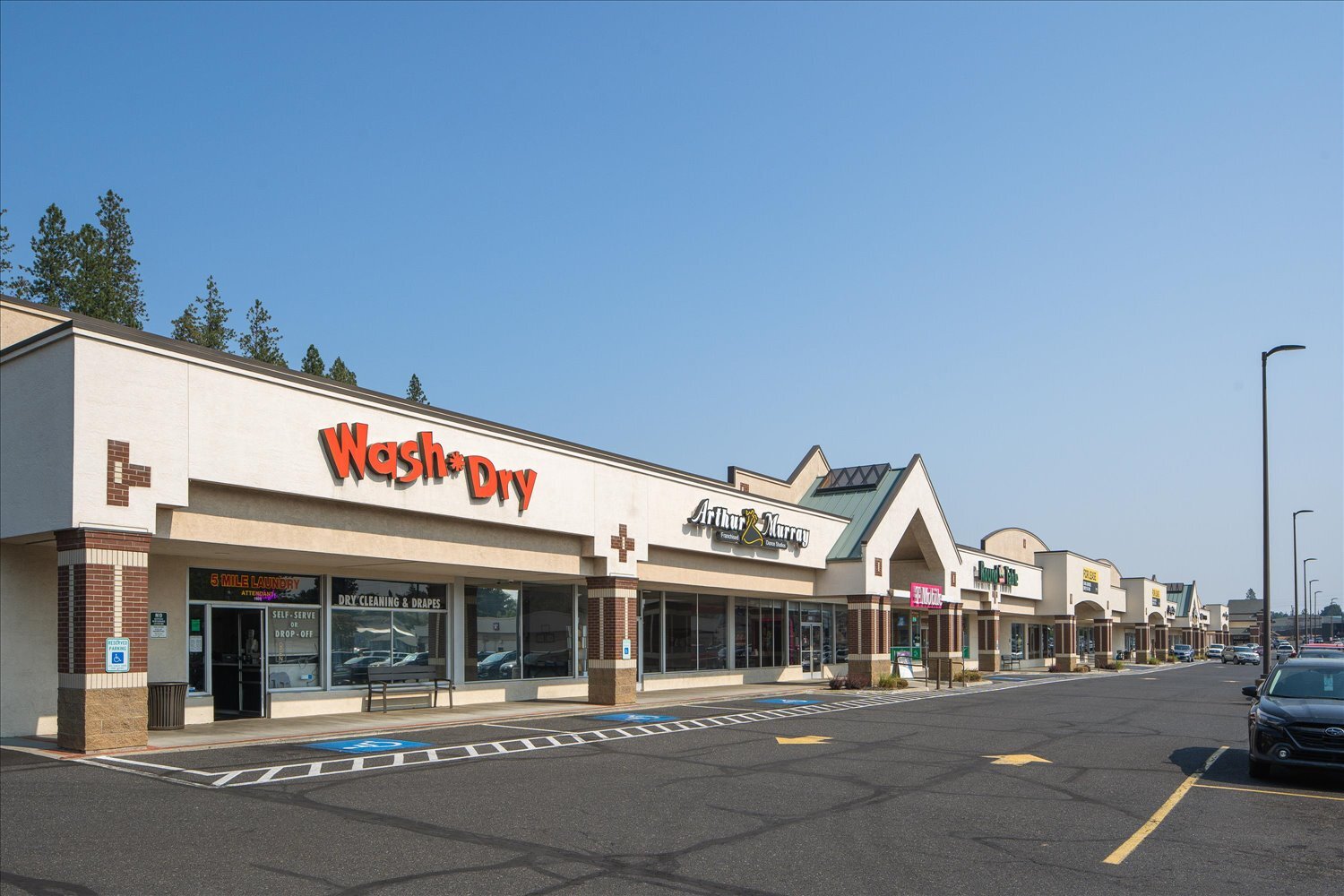 1908-1920 W Francis Ave, Spokane, WA for sale Primary Photo- Image 1 of 2