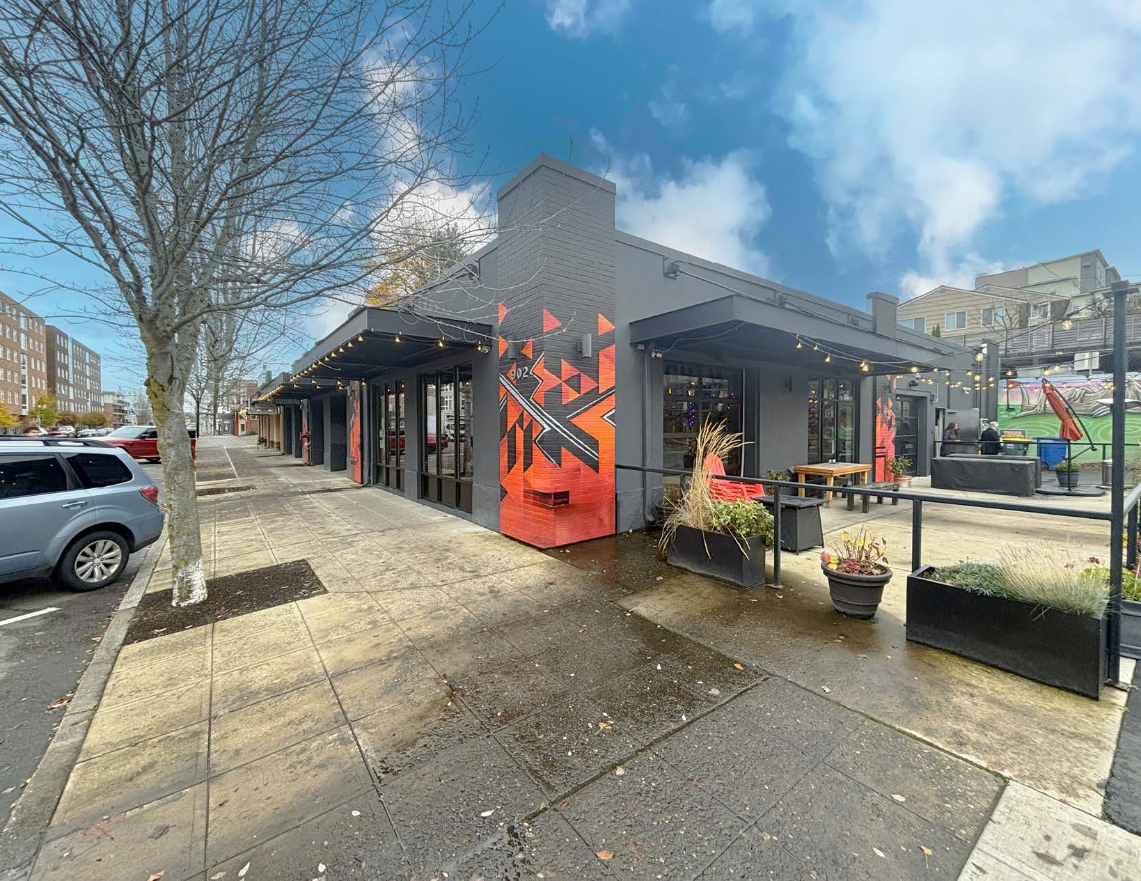 902 N State St, Bellingham, WA for lease Primary Photo- Image 1 of 10