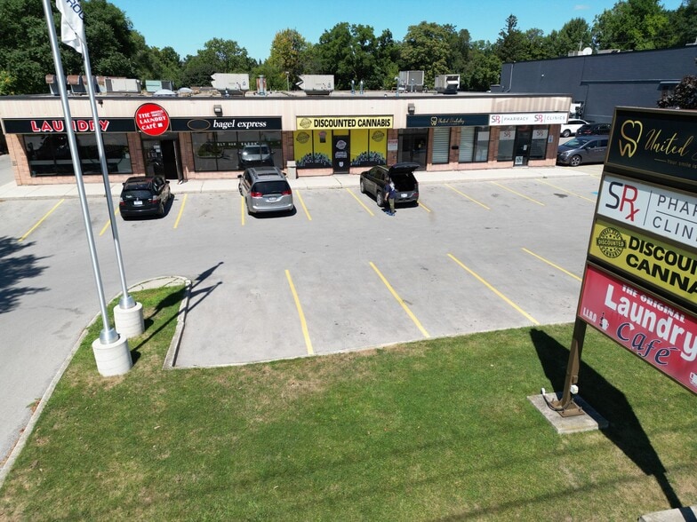 590 Oxford St E, London, ON for lease - Building Photo - Image 1 of 1