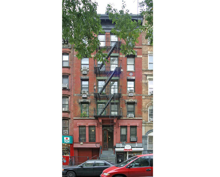 100 Saint Marks Pl, New York, NY for lease - Building Photo - Image 2 of 21