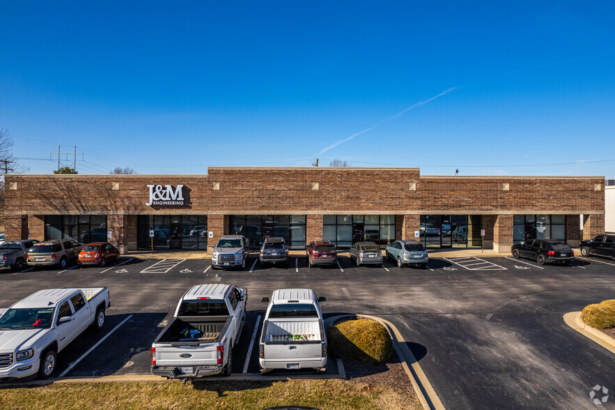 3037-3043 S Kansas Expy, Springfield, MO for sale - Building Photo - Image 2 of 29