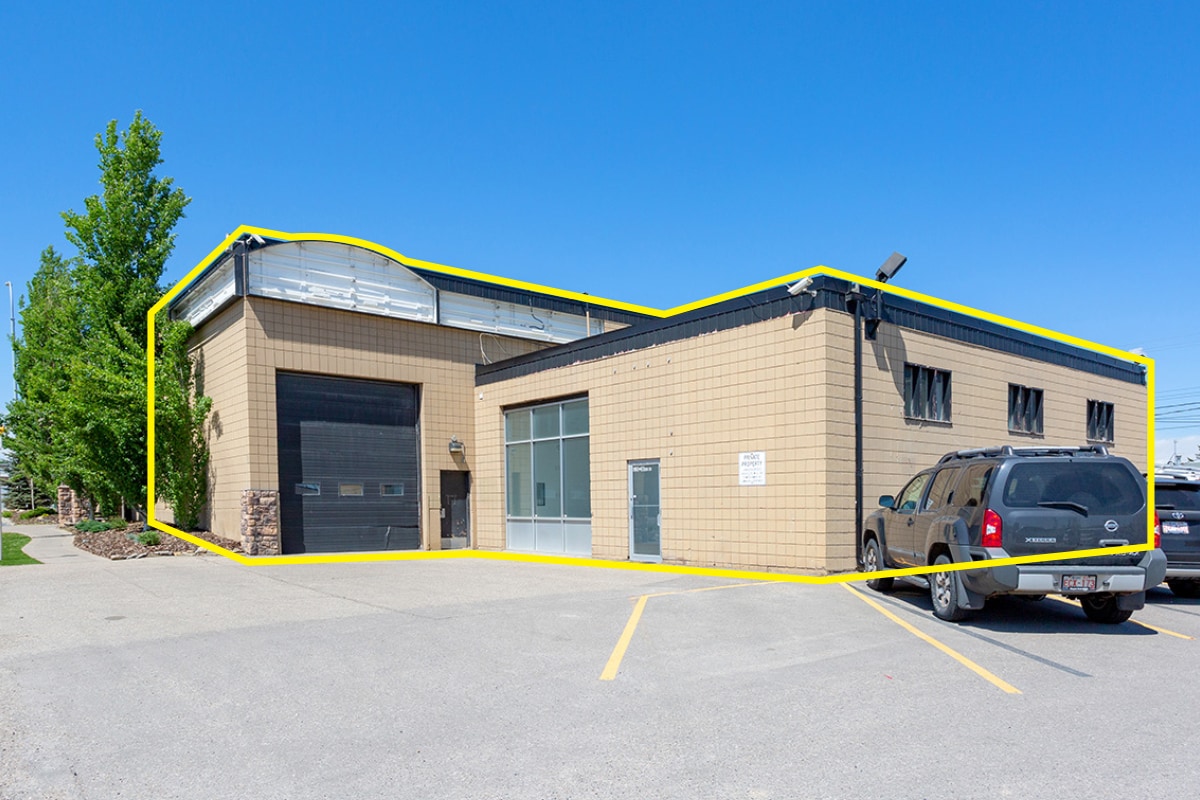 520 36 Av NE, Calgary, AB for lease Building Photo- Image 1 of 13