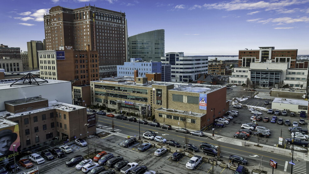 180 Franklin St, Buffalo, NY for sale - Aerial - Image 2 of 6