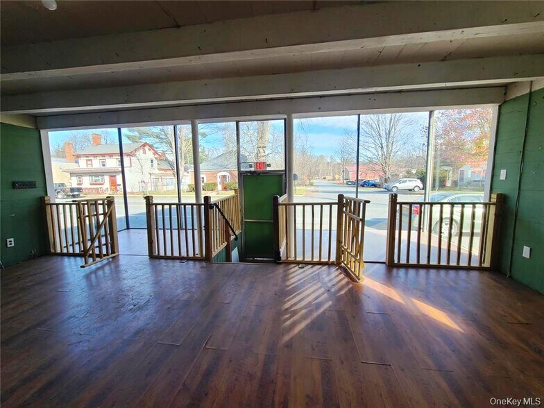 77 Sullivan St, Wurtsboro, NY for sale - Building Photo - Image 3 of 24