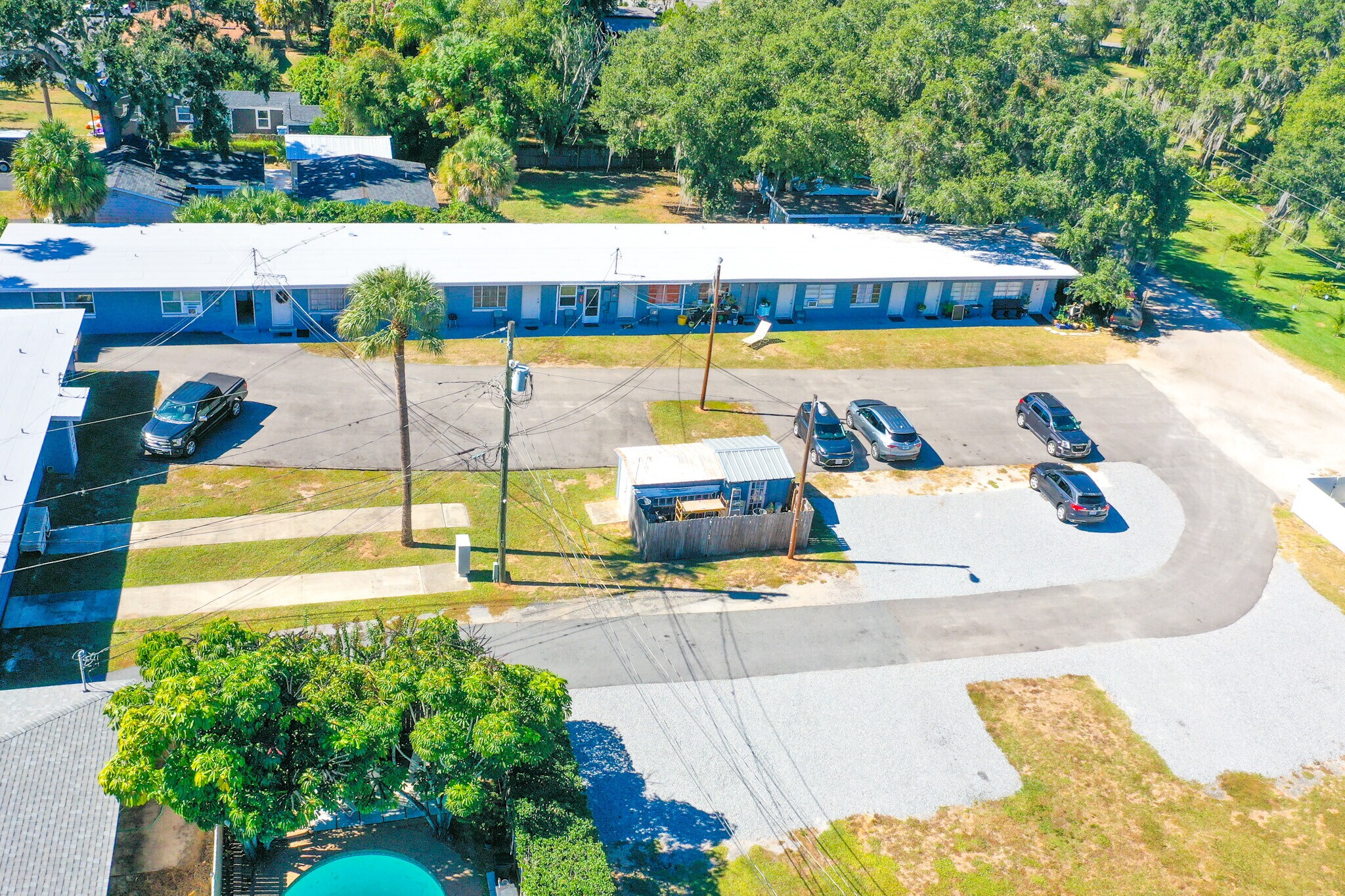 1403 E Alfred St, Tavares, FL 32778 Tavadora Apartments