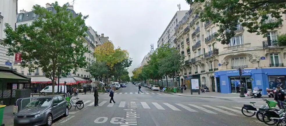 Retail in Paris for lease - Aerial - Image 2 of 2