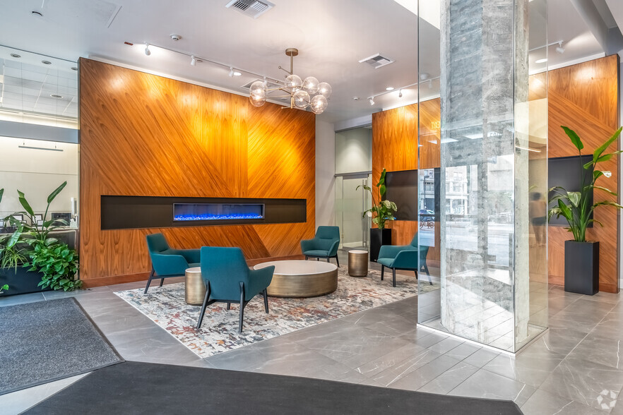 509 Olive Way, Seattle, WA for lease - Lobby - Image 1 of 10