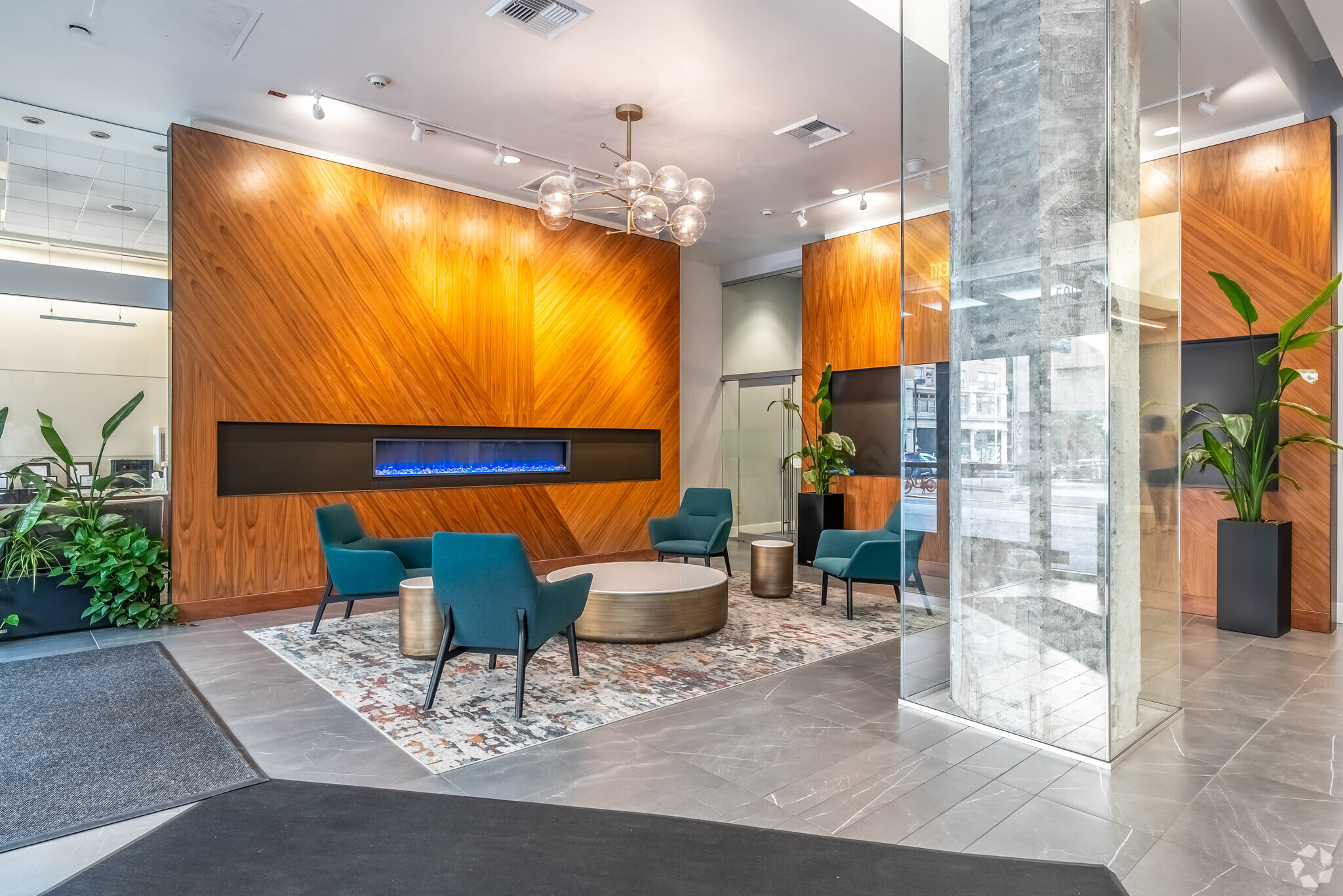 509 Olive Way, Seattle, WA for lease Lobby- Image 1 of 12