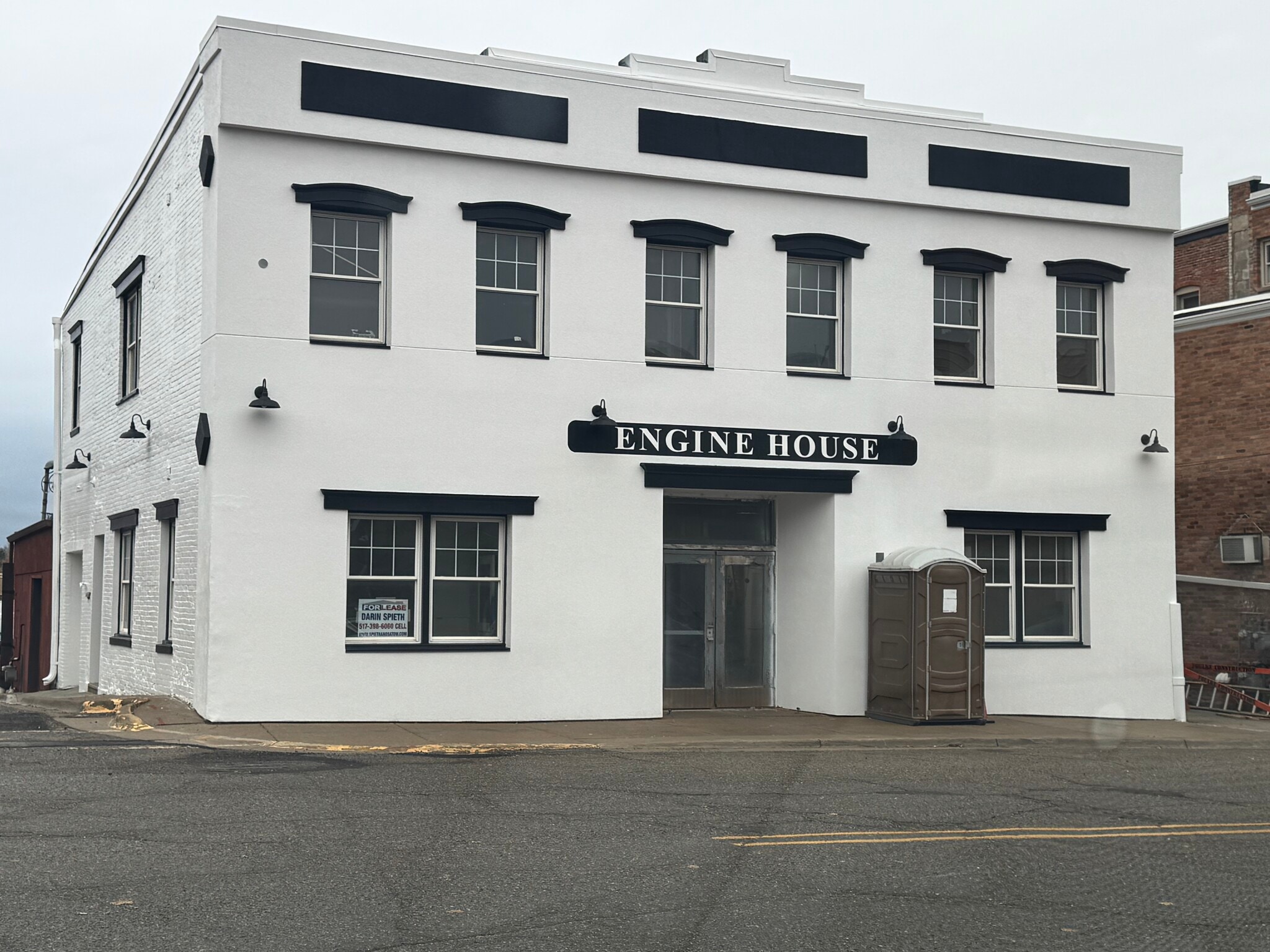 37 McCollum St, Hillsdale, MI for lease Building Photo- Image 1 of 2