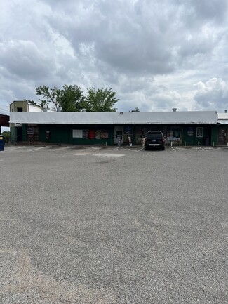 More details for 2861 Lamar Ave, Memphis, TN - Retail for Sale