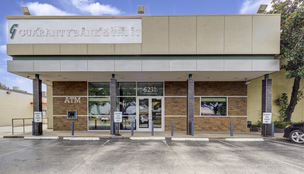 5231 Bellaire Blvd, Bellaire, TX for sale - Building Photo - Image 1 of 1