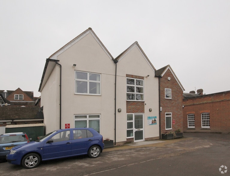 Portland Pl, Marlow for lease - Building Photo - Image 2 of 2