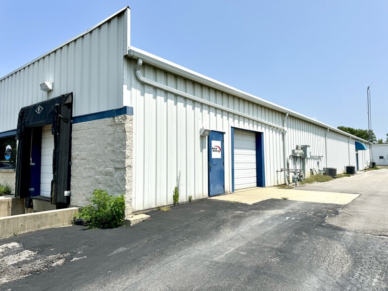 15252 Stony Creek Way, Noblesville, IN for lease - Building Photo - Image 3 of 9