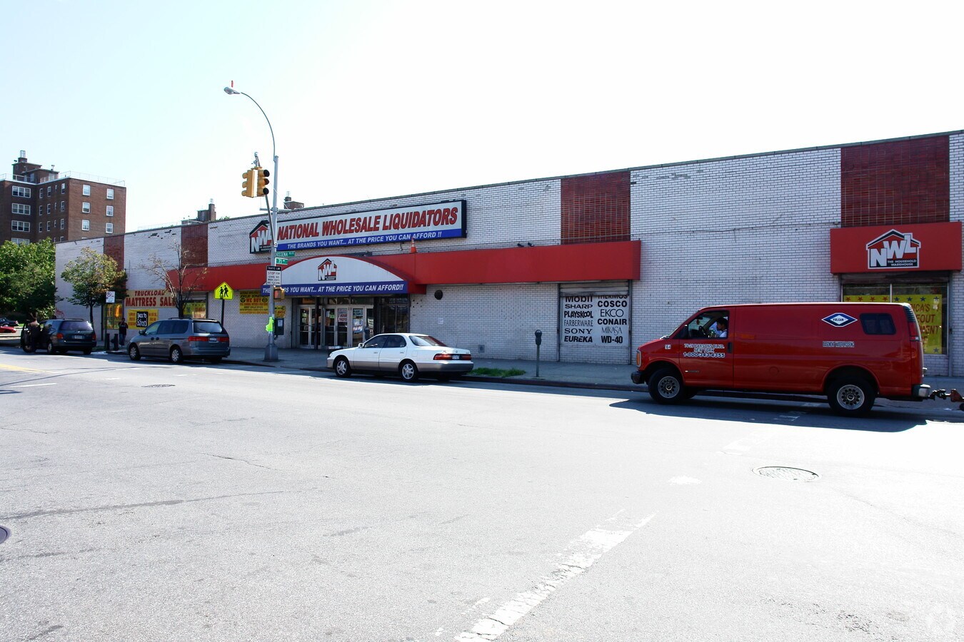 7101 Kissena Blvd, Flushing, NY 11367