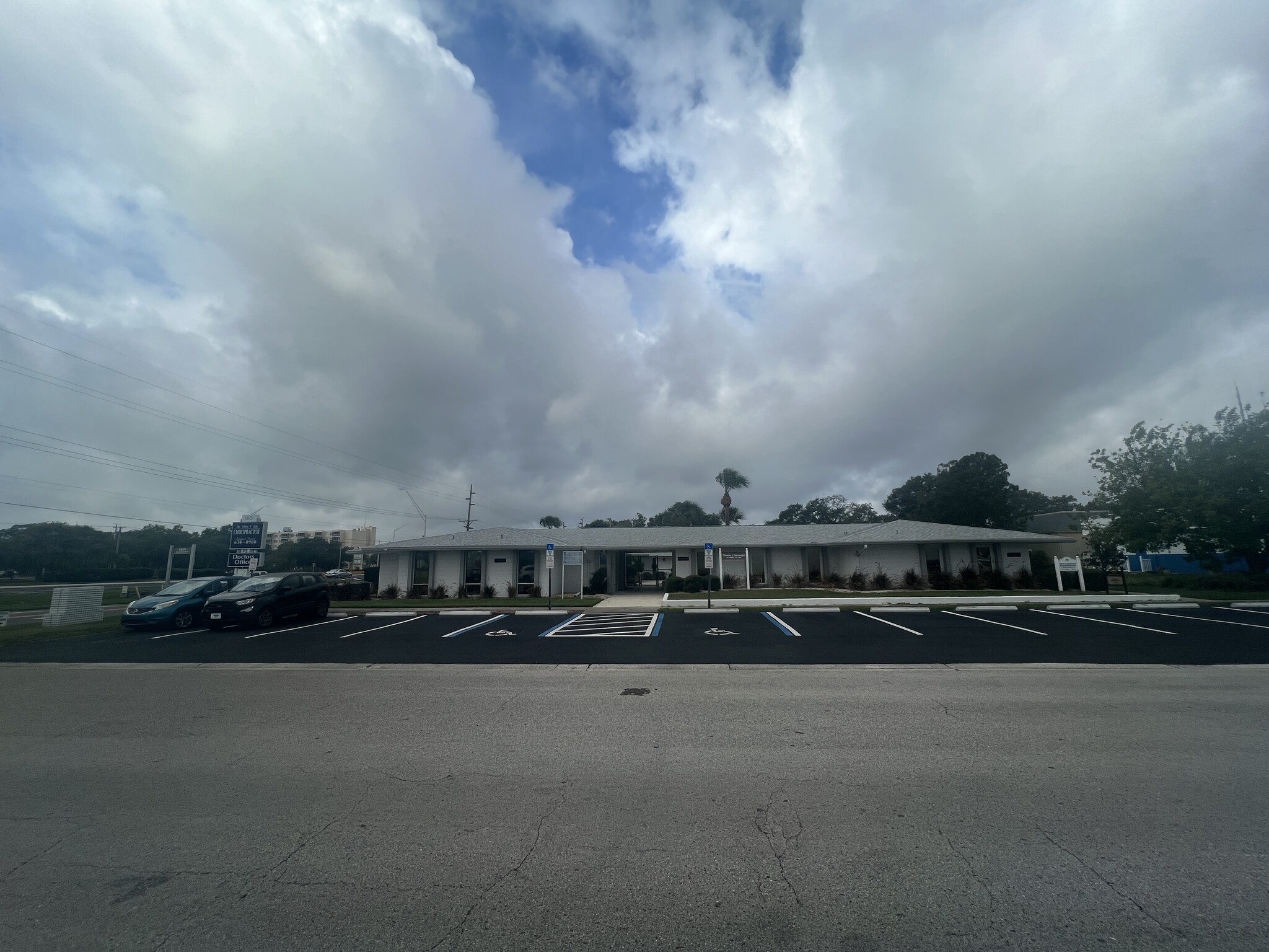 1601 Rickenbacker Dr, Sun City Center, FL for lease Building Photo- Image 1 of 24