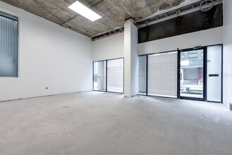 141 Laurier Ave W, Ottawa, ON for lease Interior Photo- Image 2 of 3