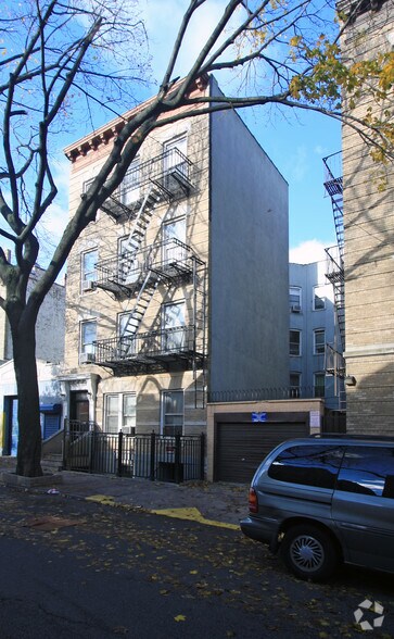 2414 41st St, Astoria, NY for sale - Primary Photo - Image 1 of 1