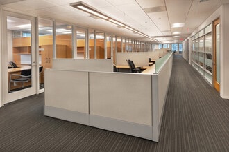2250 Corporate Park Dr, Herndon, VA for lease Interior Photo- Image 1 of 2