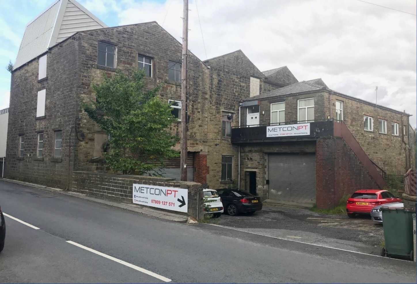 Tong Ln, Rochdale for lease Primary Photo- Image 1 of 2