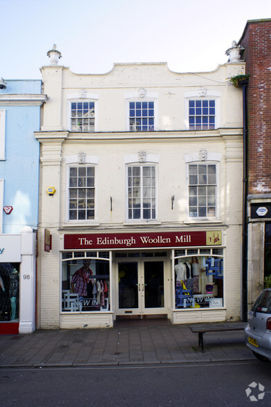 97 High St, Barnstaple for sale - Primary Photo - Image 1 of 4