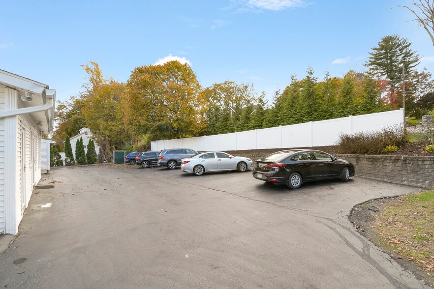 105 Gleneida Ave, Carmel, NY for sale - Building Photo - Image 3 of 94