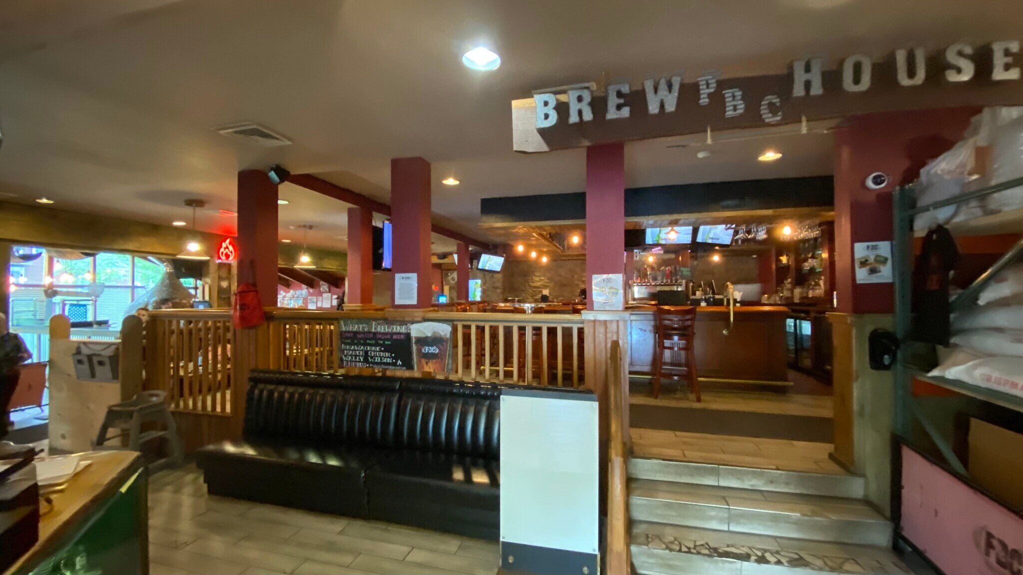 2092 Route 611, Swiftwater, PA 18370 Pocono Brewing Company