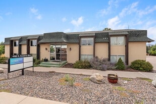 4390 N Academy Blvd, Colorado Springs CO - Convenience Store