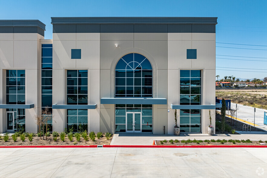 Industrial in Eastvale, CA for lease - Building Photo - Image 2 of 7