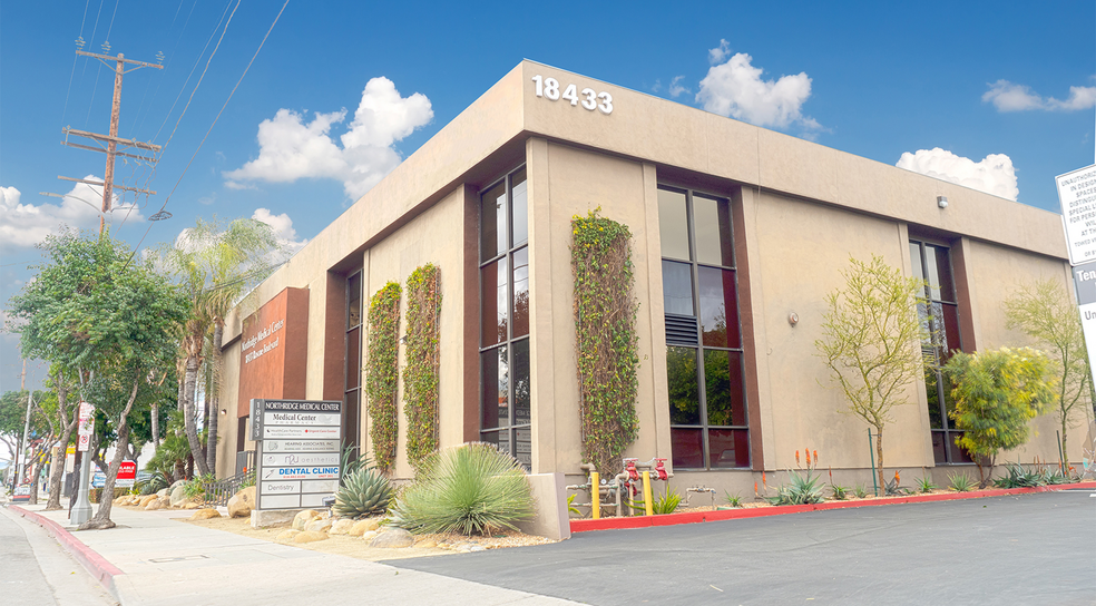 18433 Roscoe Blvd, Northridge, CA for lease - Building Photo - Image 1 of 5