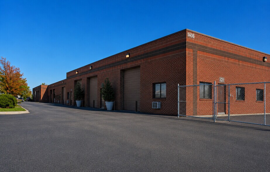 1414 Ritchie Marlboro Rd, Capitol Heights, MD for lease - Building Photo - Image 1 of 4